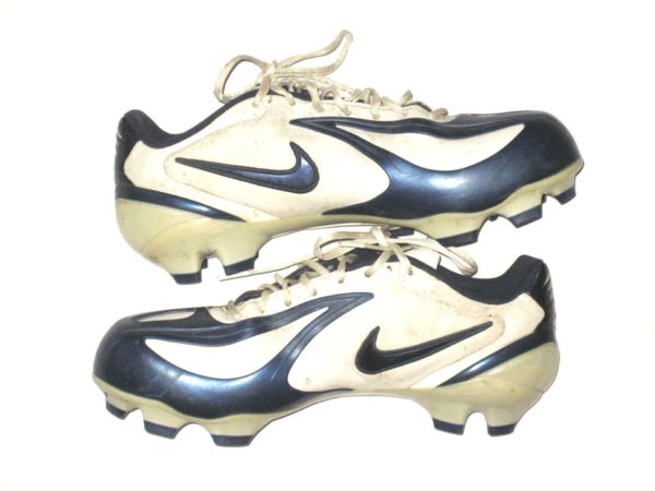 Dane Fletcher Montana State Bobcats Game Worn & Signed White & Blue Nike Cleats - Worn Vs Rival Montana Grizzlies!! - Image 2