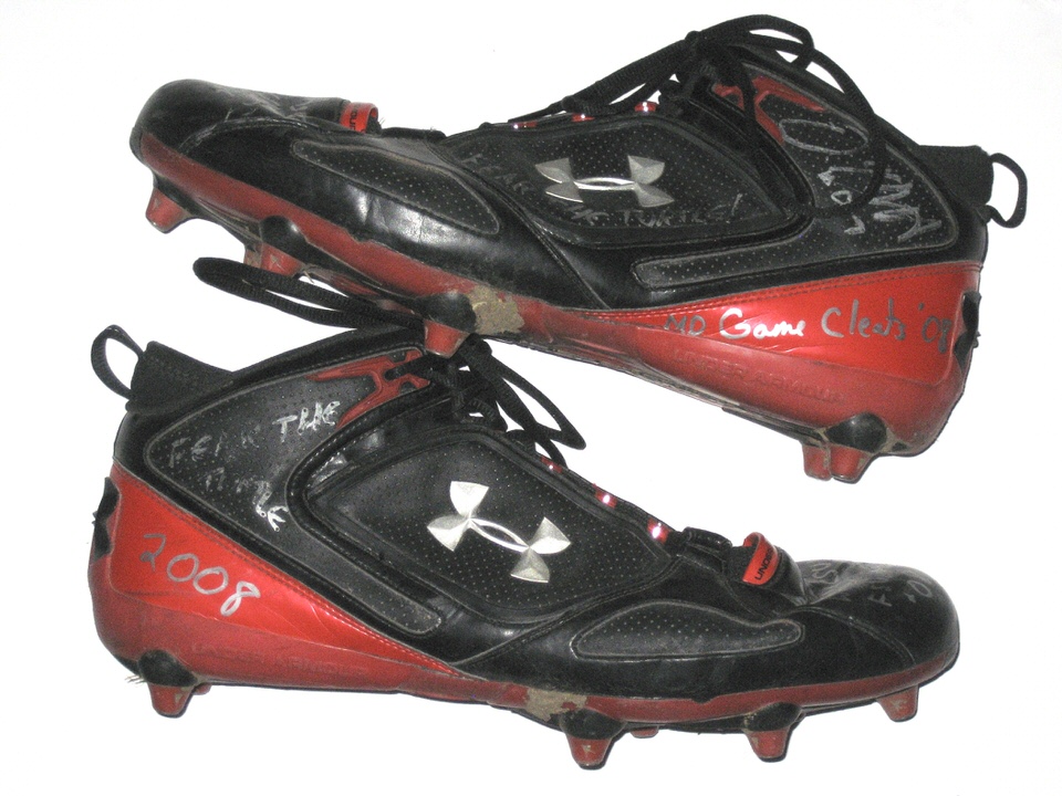 black and red under armour cleats