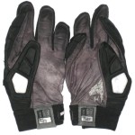 RJ Dill Rutgers Scarlet Knights Game Worn & Signed Nike Gloves - Image 4