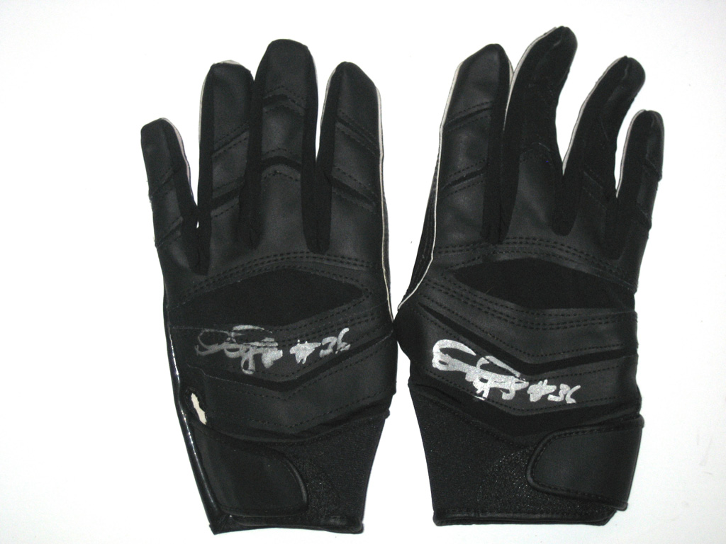 Darrel Young Washington Redskins Game Worn Gloves