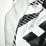 Quron Pratt Rutgers Scarlet Knights Game Worn & Signed White & Black Nike Gloves - Image 4