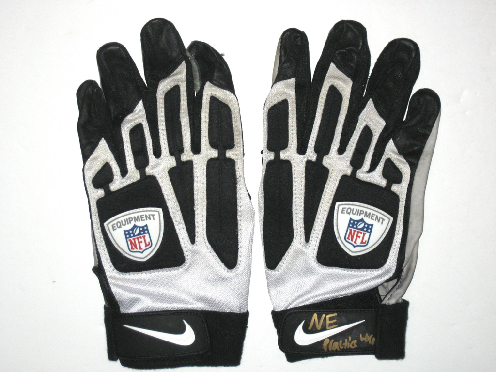 patriots nike gloves