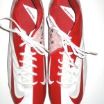 Kerry Wynn Richmond Spiders Game Issued & Signed White & Red Nike Vapor Pro Cleats - Size 14 - Image 2