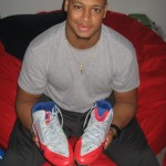 Kerry Wynn New York Giants Game Worn & Signed Red, Gray & Blue Nike Cleats
