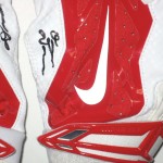 Orleans Darkwa New York Giants Game Worn & Signed Red & White Nike Vapor Jet Gloves