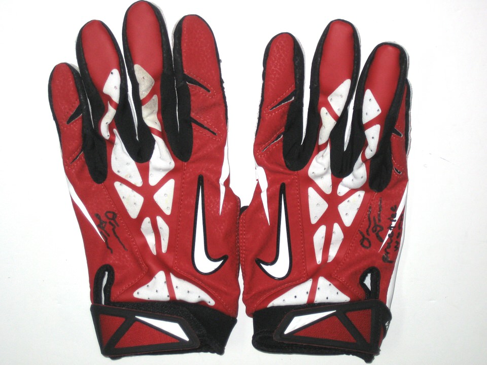 Orleans Darkwa New York Practice Worn & Signed Red, & Black Nike Gloves - Big Dawg Possessions