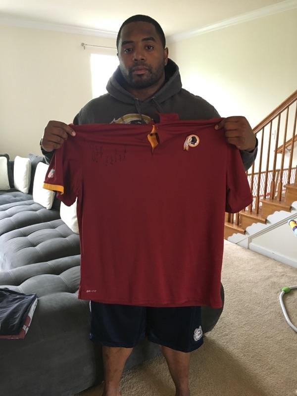 Darrel Young Signed Washington Redskins Nike Dri-Fit XL Polo Shirt