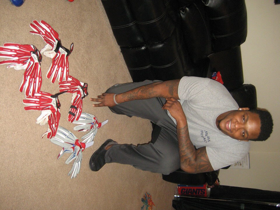 Jay Bromley New York Giants Game Worn & Signed Red & White Nike 3XL Gloves - Image 6