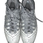 Trevin Wade 2016 New York Giants Game Worn & Signed Silver & White Nike Huarache Cleats - Image 4