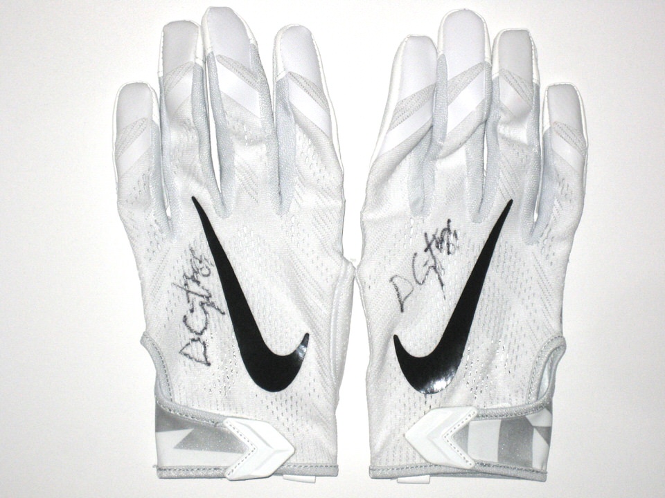 nike wide receiver gloves