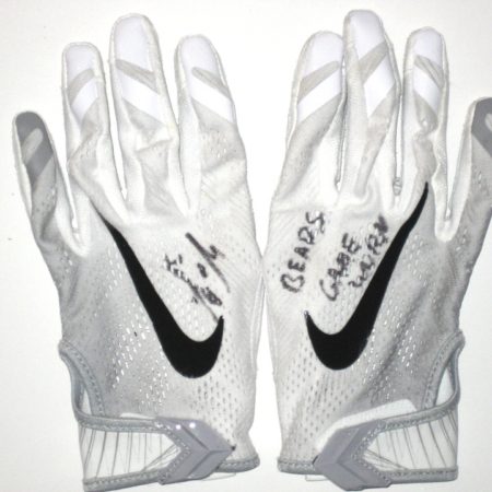 Trevin Wade New York Giants Game Used & Signed Nike Vapor Gloves - Worn in Win Vs Chicago Bears!