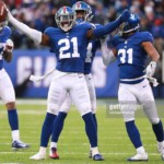Trevin Wade New York Giants Game Worn & Signed Nike Vapor Gloves - Worn in Win Vs Chicago Bears! - Image 7