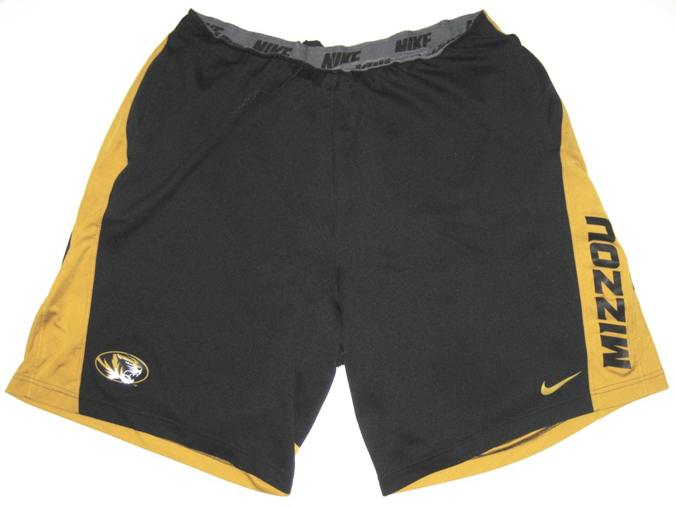 Nike dri sales fit shorts 3xl