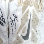 Orleans Darkwa New York Giants Game Worn & Signed White & Silver Nike Vapor Jet Gloves - Image 3