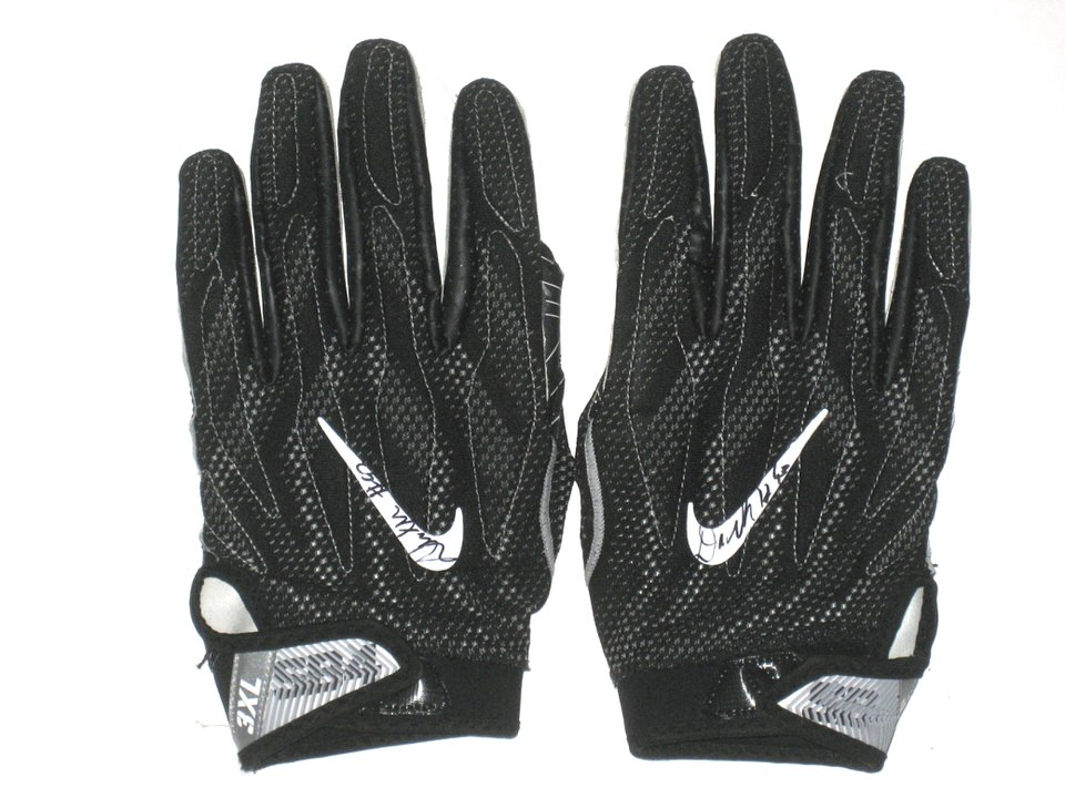 nike superbad gloves 4.0