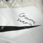 Orleans Darkwa 2017 New York Giants Game Worn & Signed White & Black Nike Field General Cleats - Image 6