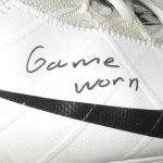 Orleans Darkwa 2017 New York Giants Game Worn & Signed White & Black Nike Field General Cleats - Image 5