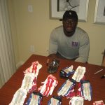 Orleans Darkwa 2017 New York Giants Game Worn & Signed Red & White Nike Vapor Jet Gloves - Image 7