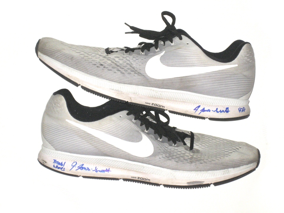 Jaryd Pittsburgh Panthers Signed Nike Air Zoom Pegasus 34 Shoes Worn for Travel! - Big Dawg Possessions