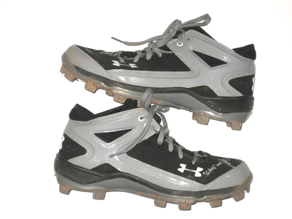 grey under armour cleats
