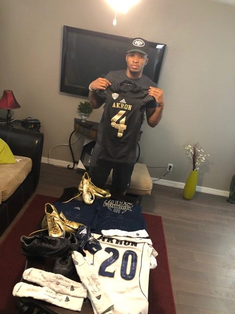 Kyron Brown Akron Zips Game Worn & Signed Blue Adidas Techfit
