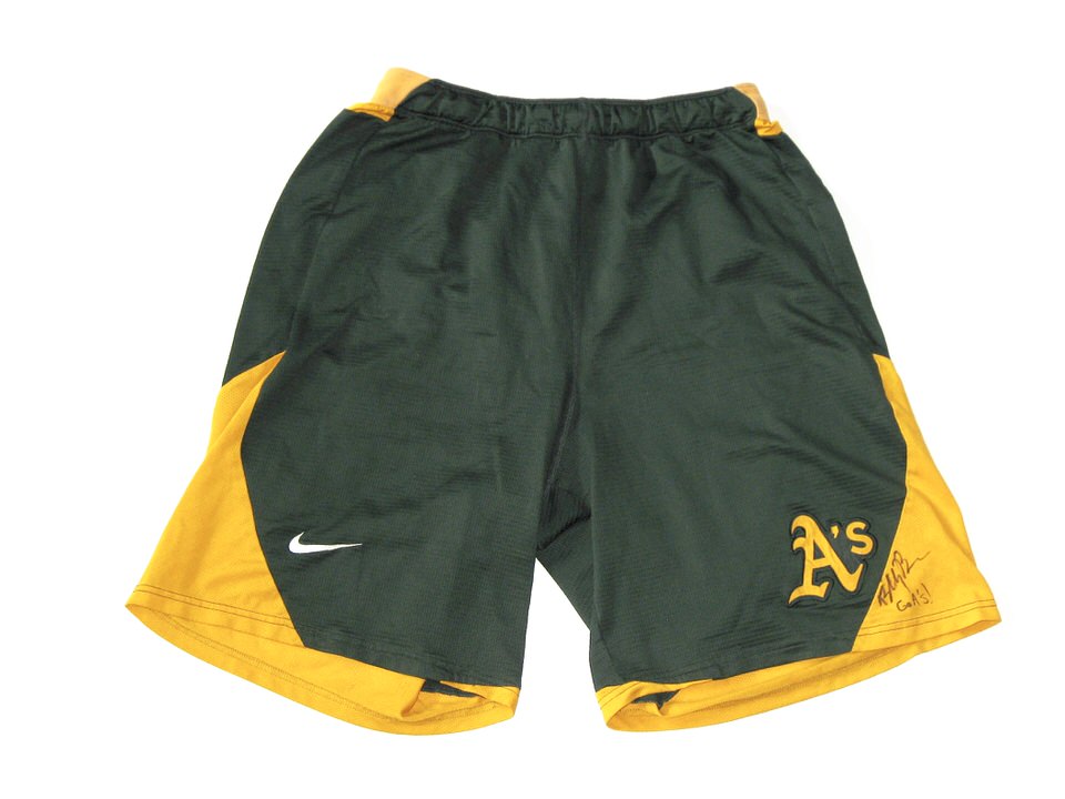 large nike shorts