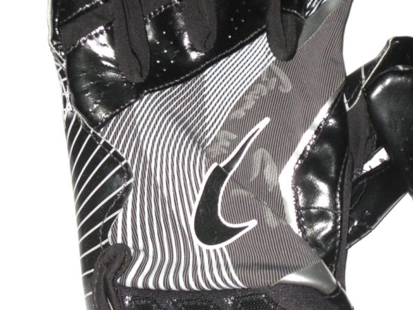 Cole Wick Detroit Lions Rookie Game Worn & Signed Black, Silver & White Nike 3XL Gloves