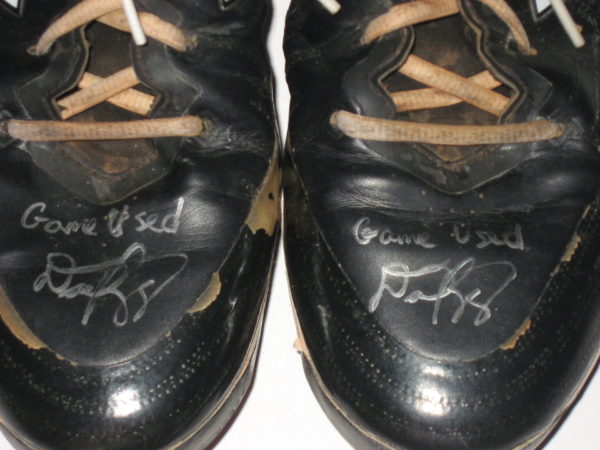 Dario Pizzano 2020 Winnipeg Goldeyes Game Worn & Signed Black & White New Balance Cleats - Image 5