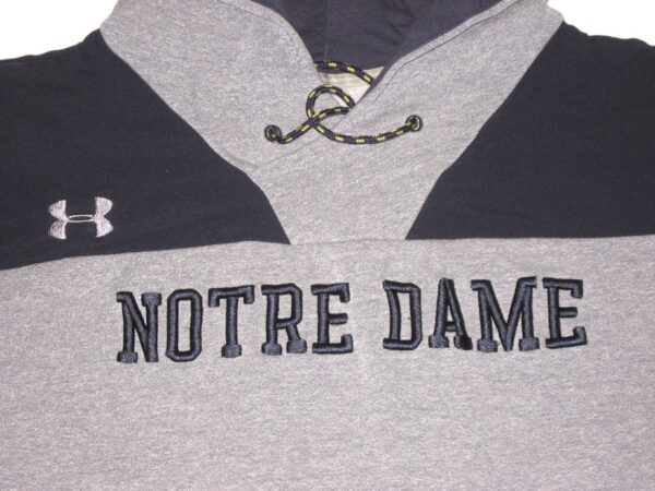 Tommy Kraemer Team Issued & Signed Official Notre Dame Fighting Irish Under Armour ColdGear 3XL Pullover Hoodie