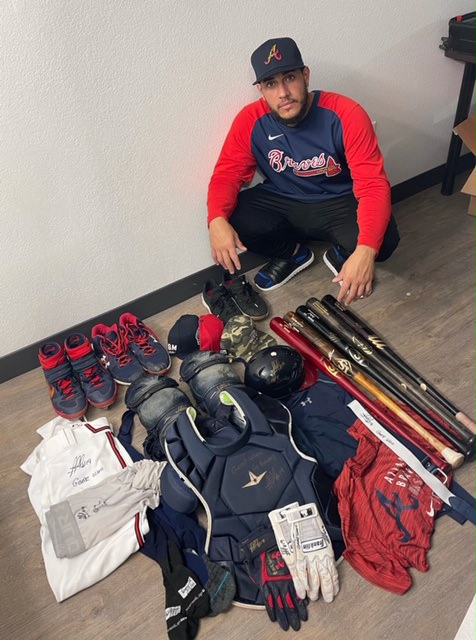 Rusber Estrada Player Issued & Signed Official Atlanta Braves Baseball R.  ESTRADA Nike Dri-Fit Shirt - Big Dawg Possessions