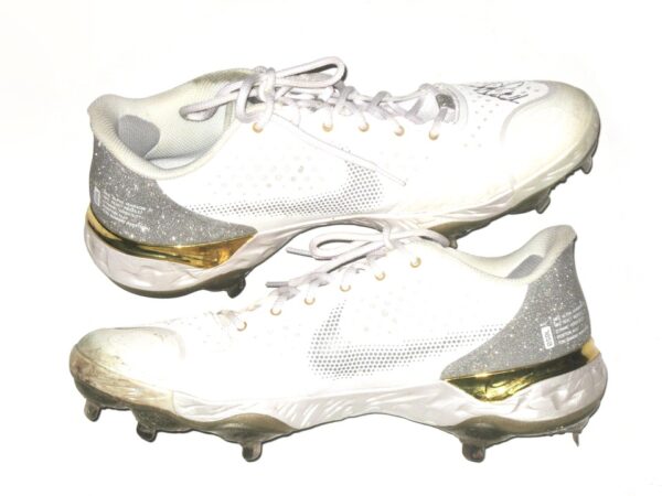 Tyler Johnson 2021 Chicago White Sox #68 Game Worn & Signed White & Silver Nike Alpha Huarache Baseball Cleats