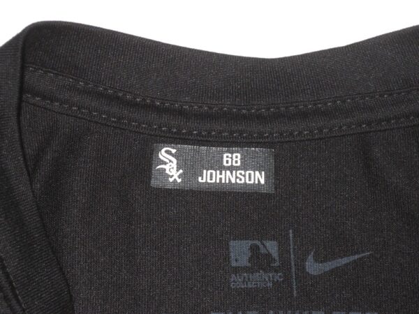 Tyler Johnson Training Worn & Signed Official Black Chicago White Sox 68 JOHNSON Nike Dri-Fit Shirt