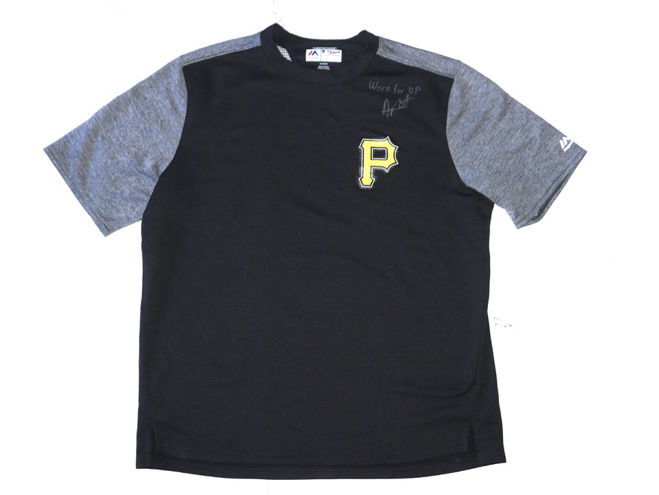 pittsburgh pirates majestic jersey