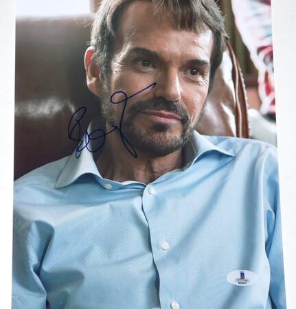 Billy Bob Thornton Signed Larsen McCredle Entourage 8 x 10 Photo - Beckett Authenticated Hologram