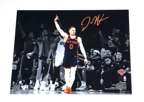 Donte DiVincenzo Autographed Signed New York Knicks 11x14 Photo - Fanatics