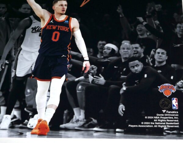 Donte DiVincenzo Autographed Signed New York Knicks 11x14 Photo - Fanatics