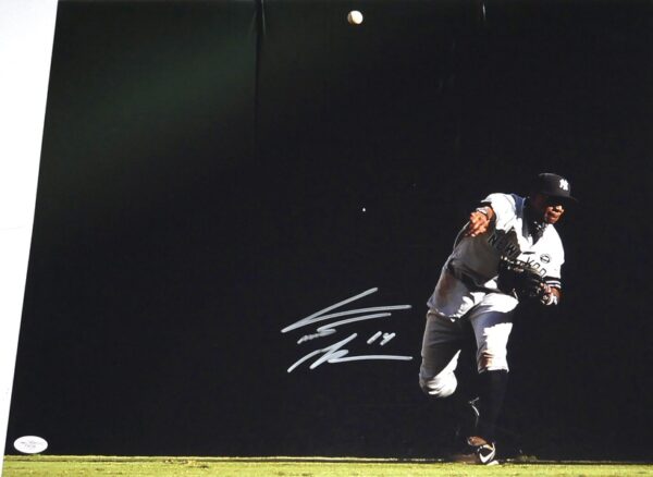 Curtis Granderson Autographed Signed New York Yankees 16 x 20 Photo - JSA Hologram