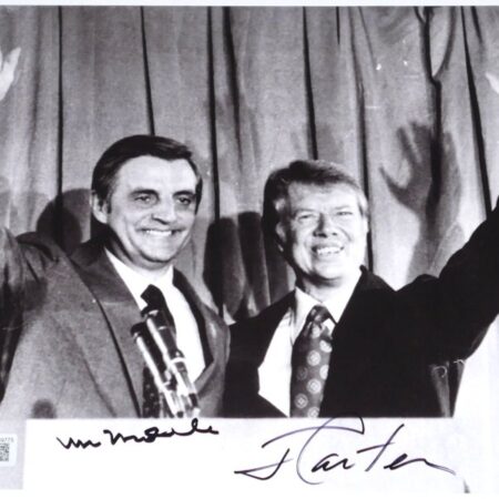 Jimmy Carter 39th President of the United States & Walter Mondale Vice President Signed Autographed 8 x 10 Photo - Beckett LOA