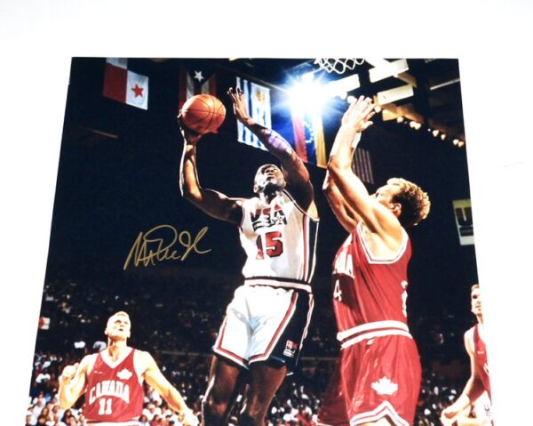 Magic Johnson Los Angeles Lakers Autographed Signed Team USA 16 x 20 Photo - Beckett Witnessed