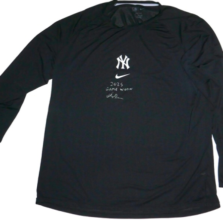 Indigo Diaz 2025 Game Worn & Signed Official New York Yankees Long Sleeve Nike Dri-Fit XXL Shirt