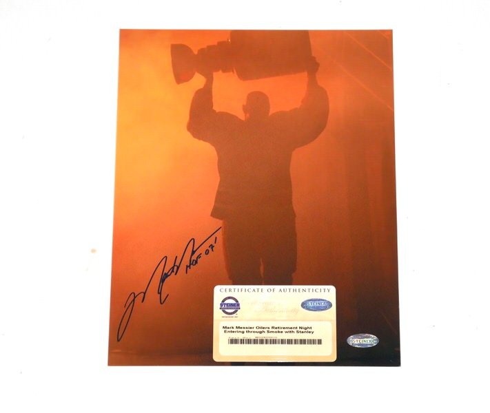Mark Messier Edmonton Oilers Signed 8x10 Photo Hoisting Stanley Cup HOF 07 Steiner COA