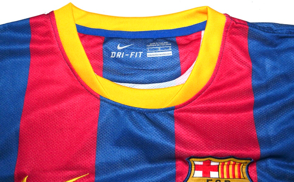 David Villa Signed F.C. Barcelona #7 Nike Authentic Jersey - Beckett Witnessed