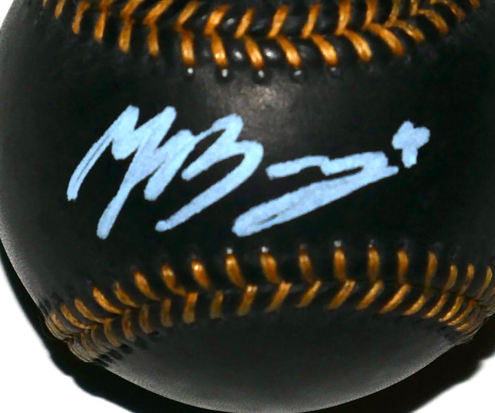 Moisés Ballesteros Chicago Cubs Signed Rawlings OML Black Leather Baseball - Beckett Witnessed