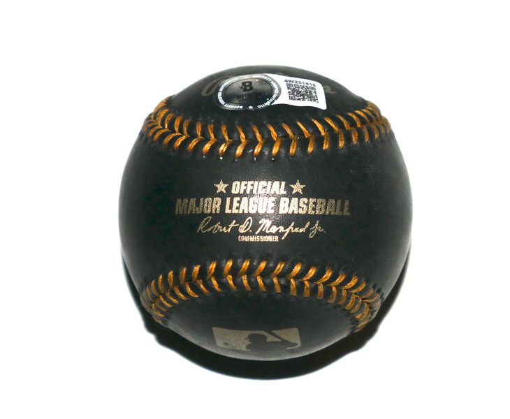 Moisés Ballesteros Chicago Cubs Signed Rawlings OML Black Leather Baseball - Beckett Witnessed