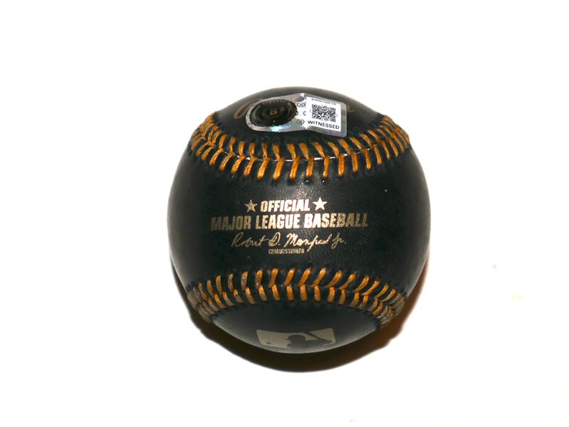 Matt Chapman San Francisco Giants Signed Rawlings OML Black Leather Baseball - Beckett Witnessed