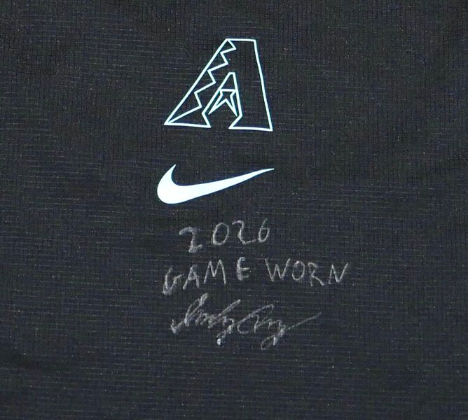 Indigo Diaz 2026 Game Worn & Signed Official Arizona Diamondbacks Long Sleeve Nike Dri-Fit XXL Shirt