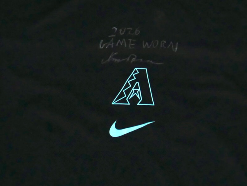 Indigo Diaz 2026 Game Worn & Signed Official Arizona Diamondbacks Nike Dri-Fit XXL Shirt