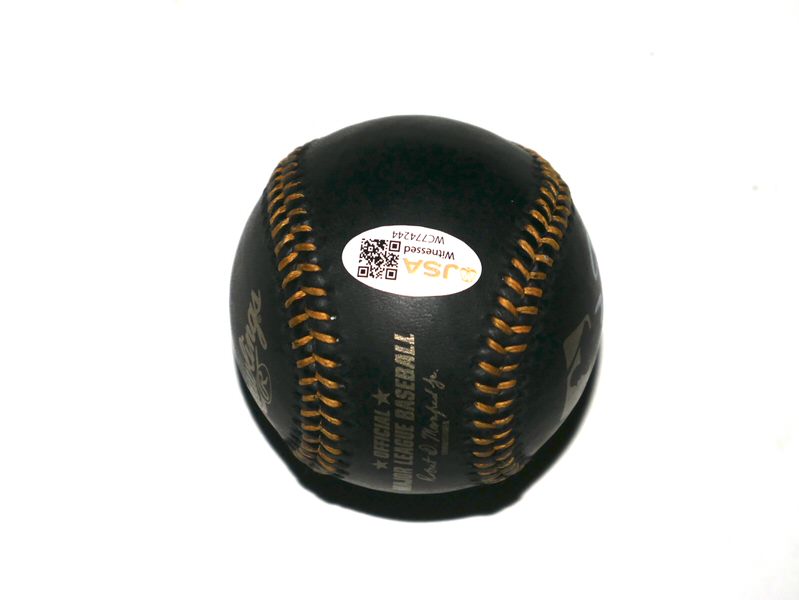 Sammy Sosa Signed Rawlings OMLB Black Leather Baseball (98 NL MVP Inscription) – JSA Witnessed