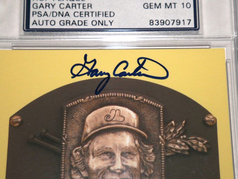 Gary Carter Montreal Expos Signed Hall of Fame Plaque Postcard – PSA GEM MT 10