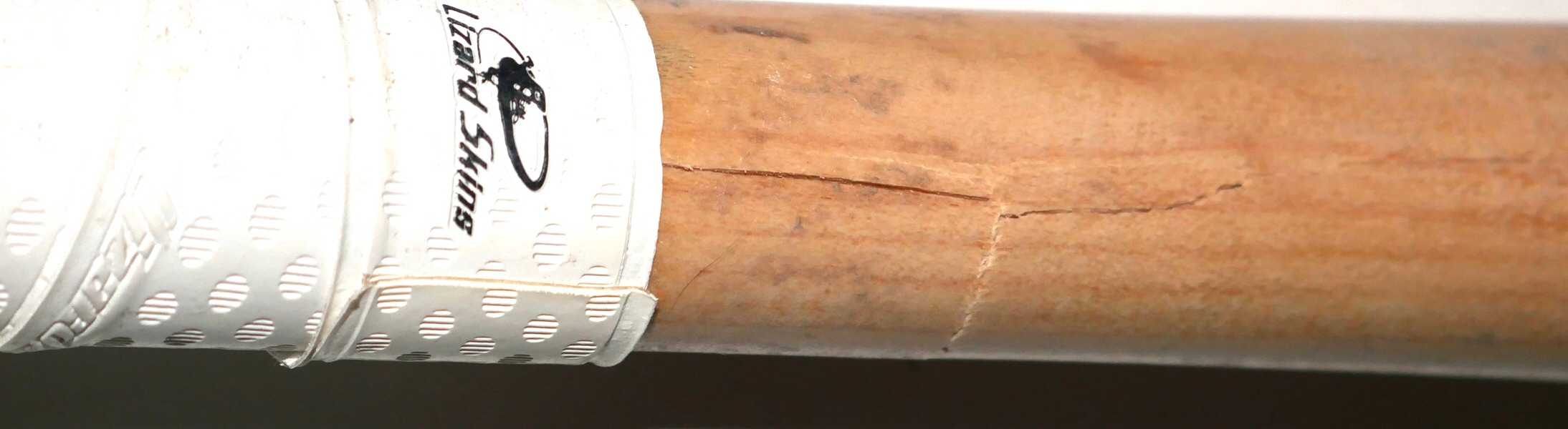 Logan Davidson 2026 Durham Bulls Game Used & Signed Victus Baseball Bat - CRACKED